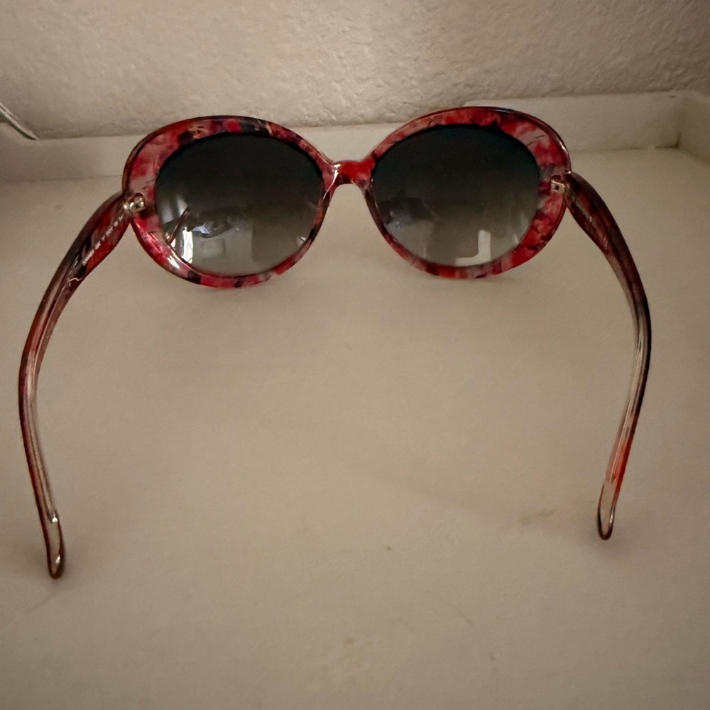 Kate Spade - Picture 3 of 7